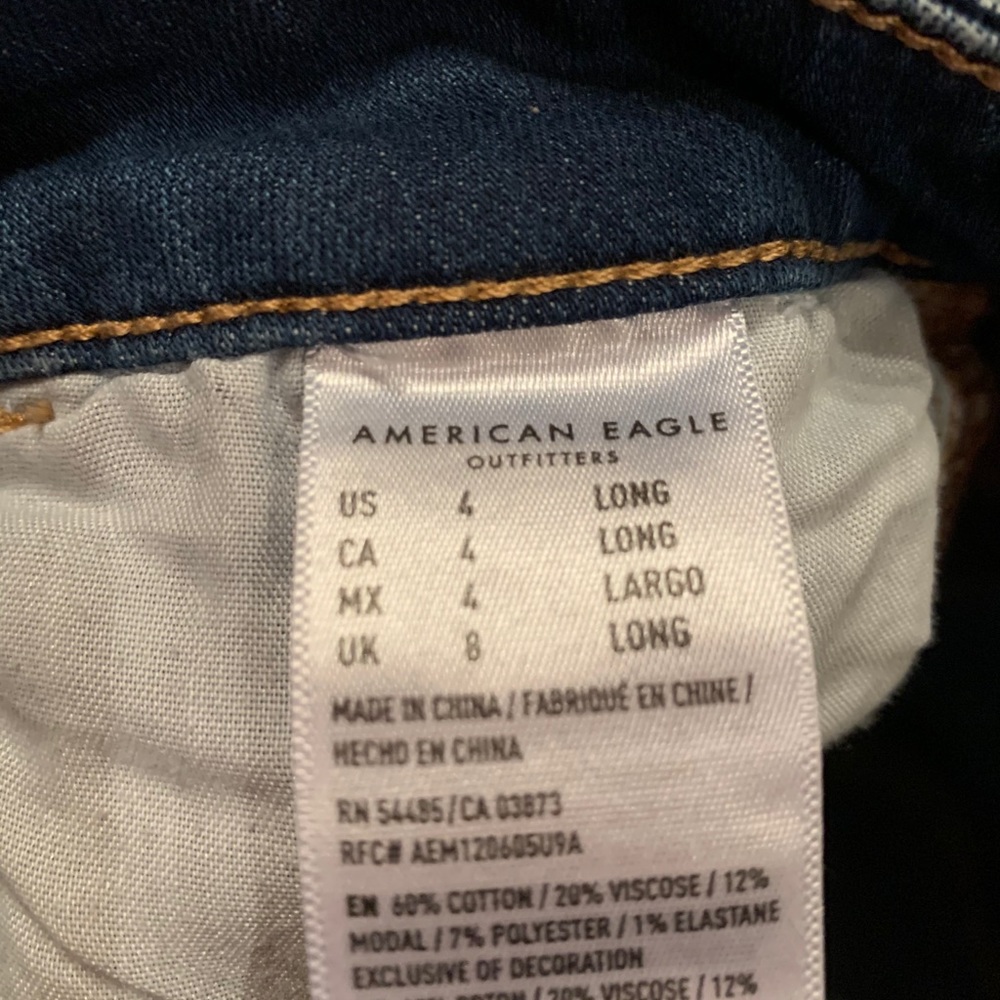 American Eagle Jeans High Rise - Picture 3 of 3